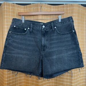 NWOT Madewell Relaxed Mid-Length Denim Shorts